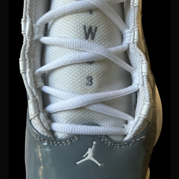 Air Jordan 6 Rings Sneaker - Picture 8 of 13